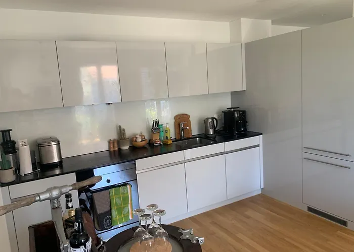 Beautiful In * زيورخ